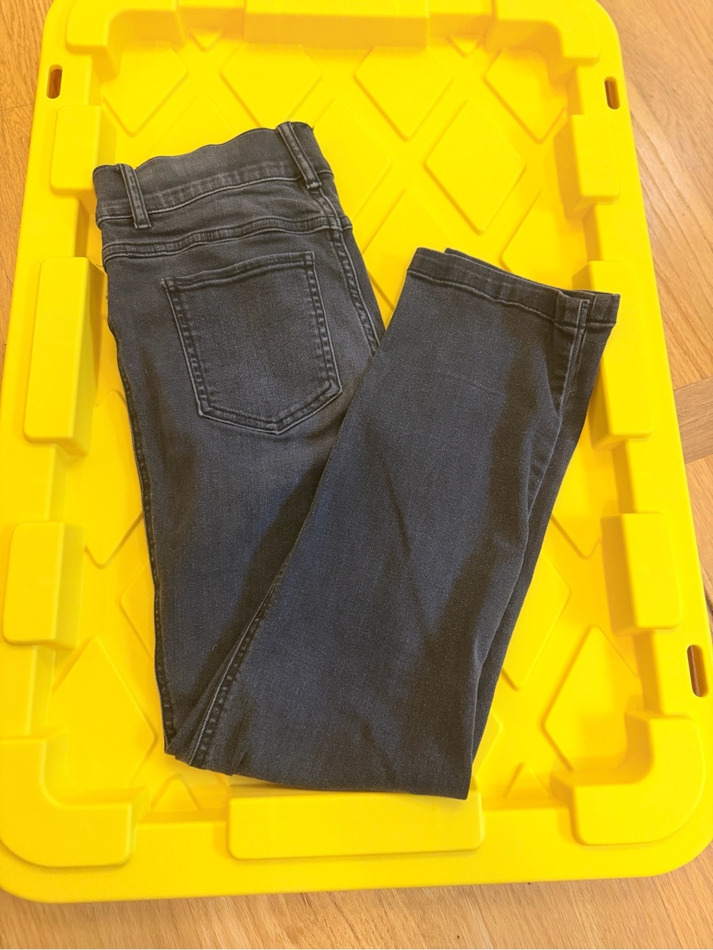 Ladies Size XS "SPANX" Skinny Jeans in Charcoal Gray GUC